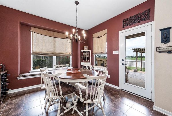 Chandelier, Dining room, Interior