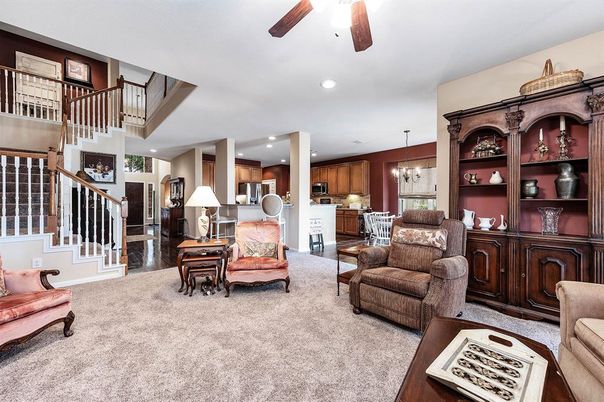 Chandelier, Dining room, Interior, Kitchen, Living room, Pendant Lights, Recessed Lighting
