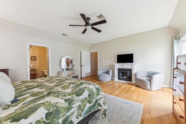 Bedroom, Fireplace, Interior, Wood Texture Flooring