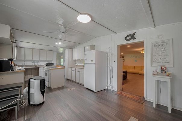 Interior, Kitchen, Recessed Lighting, Wood Texture Flooring
