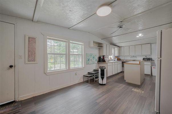 Interior, Kitchen, Recessed Lighting, Wood Texture Flooring