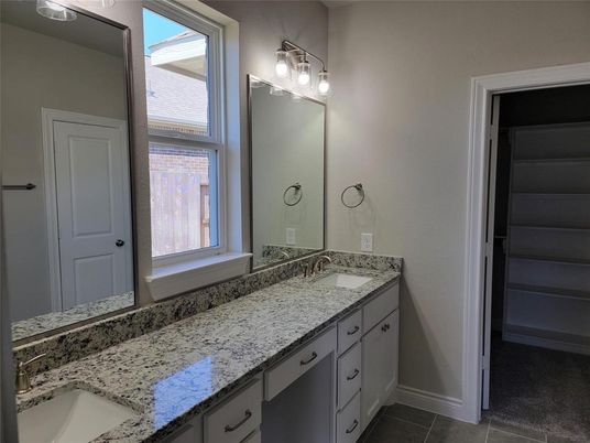 Bathroom, Dual Sink Vanities, Interior