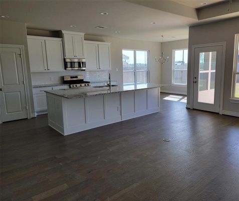 Chandelier, Interior, Kitchen, Recessed Lighting, Wood Texture Flooring