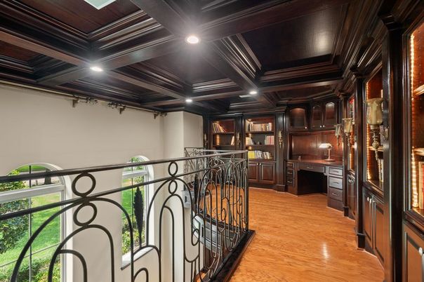 Interior, Recessed Lighting, Wooden Ceilings, Wood Texture Flooring