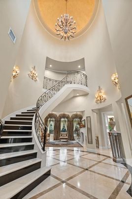 Chandelier, Interior, Recessed Lighting