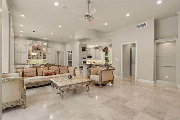 Interior, Kitchen, Living room, Pendant Lights, Recessed Lighting, Stainless Steel Appliances