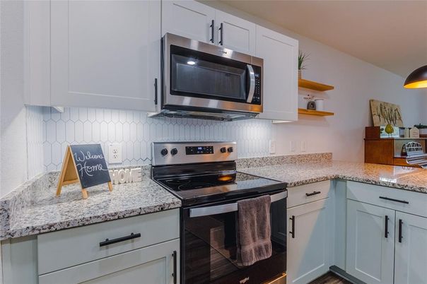 Interior, Kitchen, Stainless Steel Appliances
