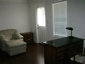 DE Listing image placeholder