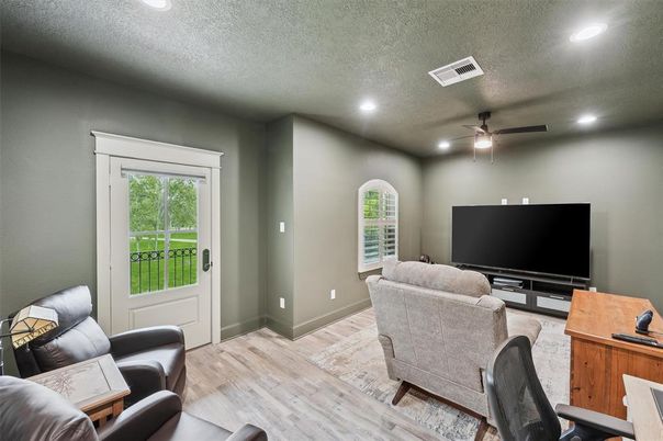 Interior, Living room, Recessed Lighting, Wood Texture Flooring
