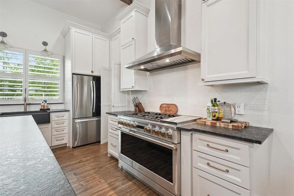 Interior, Kitchen, Stainless Steel Appliances, Wood Texture Flooring