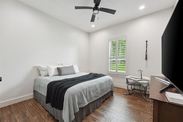 Bedroom, Home Office, Interior, Recessed Lighting, Wood Texture Flooring