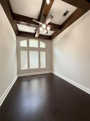 Empty room, Interior, Wooden Beams, Wood Texture Flooring