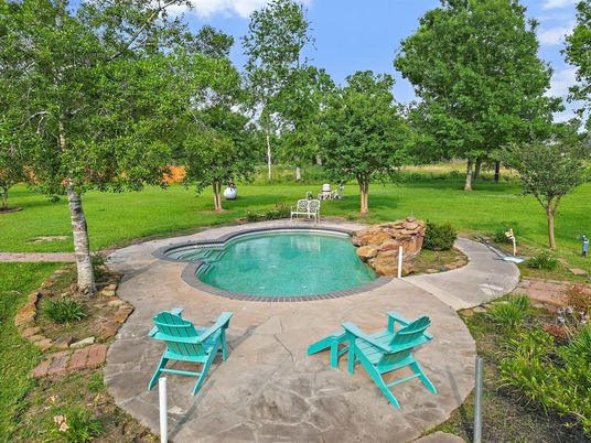 Backyard, Exterior, Pool
