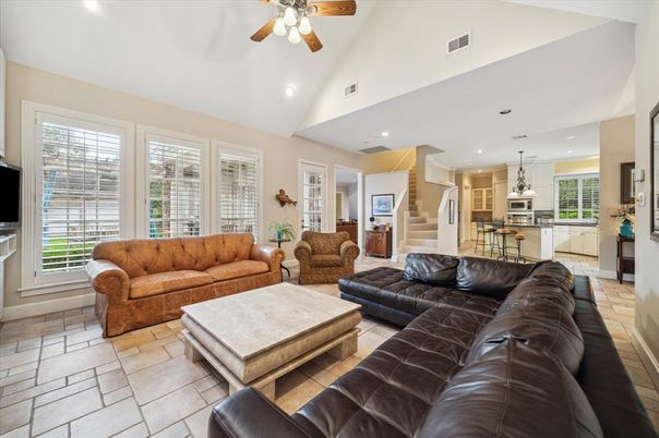Interior, Kitchen, Living room, Pendant Lights, Recessed Lighting
