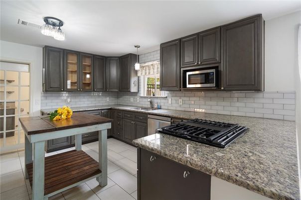 Interior, Kitchen, Pendant Lights
