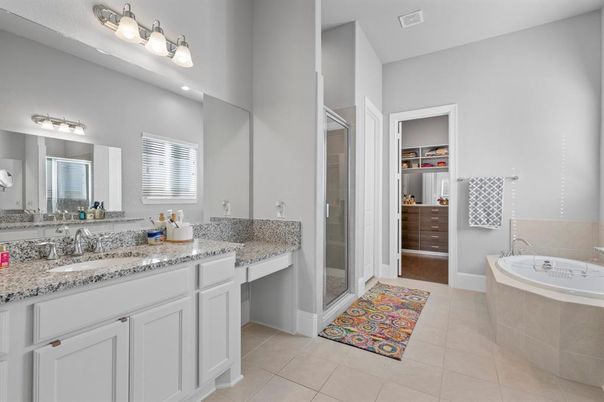 Bathroom, Dual Sink Vanities, Interior