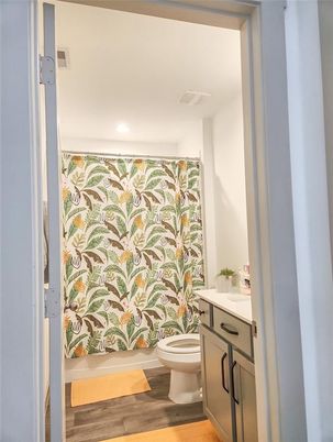 Bathroom, Interior, Recessed Lighting, Wood Texture Flooring