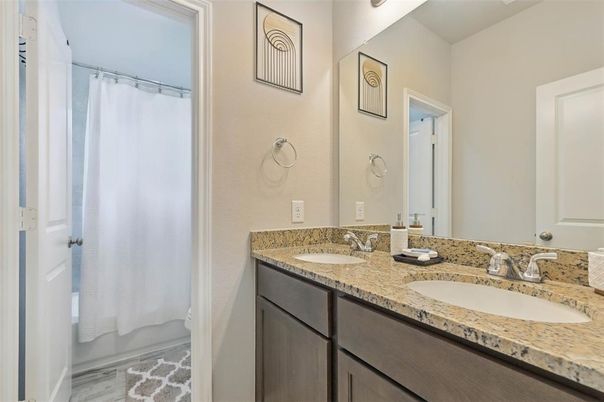 Bathroom, Dual Sink Vanities, Interior
