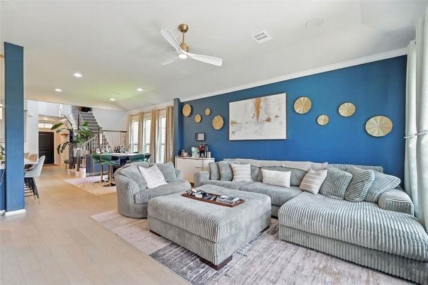 Interior, Living room, Recessed Lighting, Wood Texture Flooring