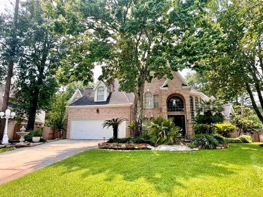Attached, Backyard, Exterior, Facade, Brick Facade, French Provincial