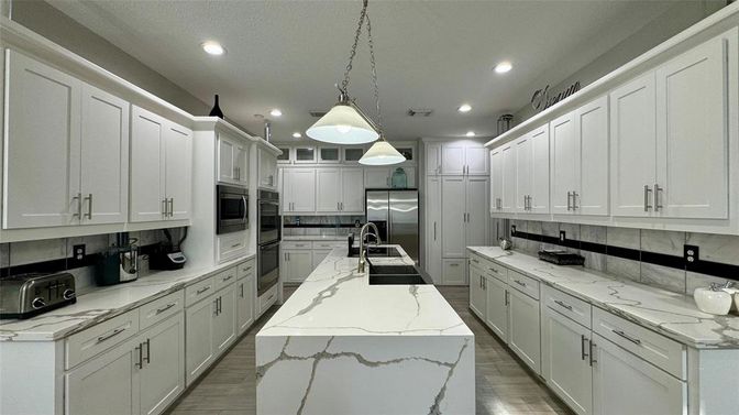 Interior, Kitchen, Pendant Lights, Recessed Lighting, Wood Texture Flooring