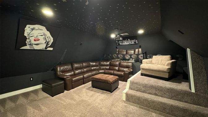 Interior, Living room, Projection Screen, Recessed Lighting, Theatre Room