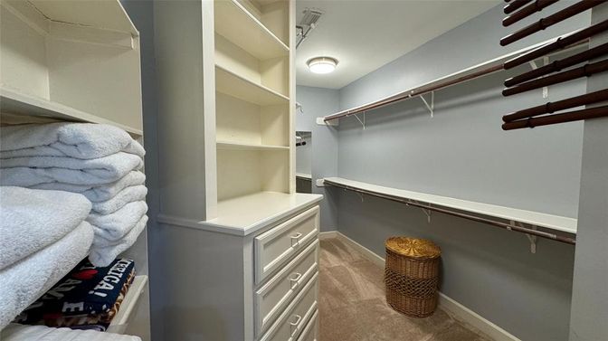 Interior, Walk-in Closets