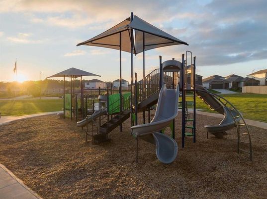 Backyard, Exterior, Playground