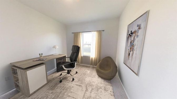 Home Office, Interior