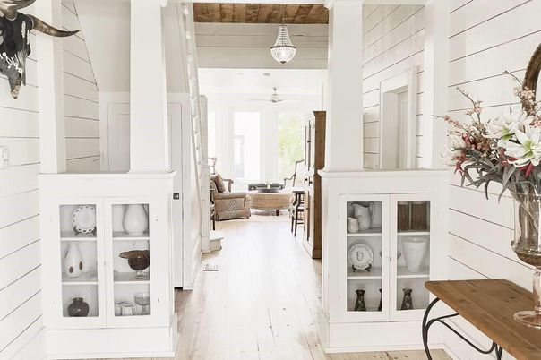 Interior, Pendant Lights, Wooden Ceilings, Wood Texture Flooring