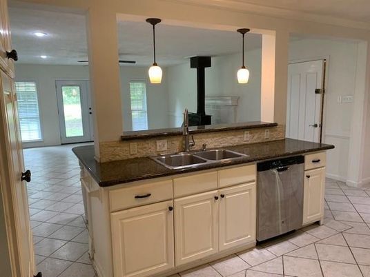 Interior, Kitchen, Pendant Lights, Recessed Lighting