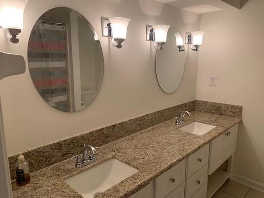 Bathroom, Dual Sink Vanities, Interior