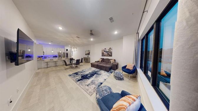 Dining room, Interior, Living room, Pendant Lights, Recessed Lighting