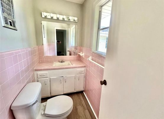 Bathroom, Interior, Wood Texture Flooring