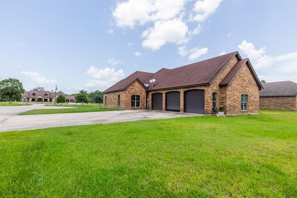 Attached, Backyard, Exterior, Facade, Brick Facade, Brick Traditional