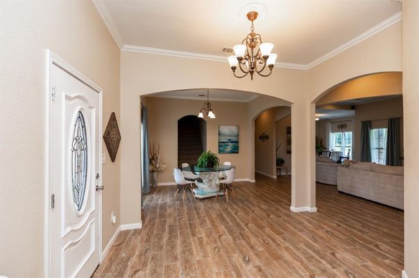 Chandelier, Dining room, Interior, Pendant Lights, Wood Texture Flooring