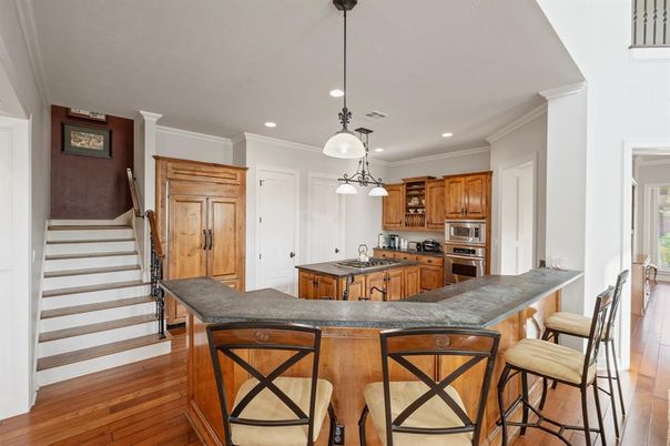 Interior, Kitchen, Pendant Lights, Recessed Lighting, Wood Texture Flooring