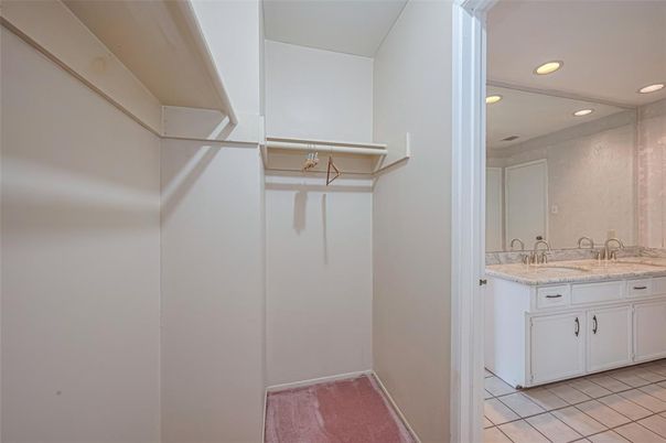 Bathroom, Interior, Recessed Lighting, Walk-in Closets