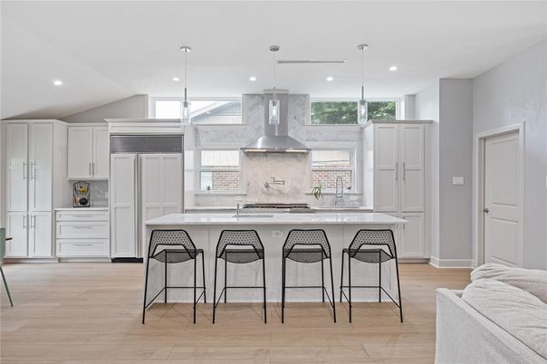 Interior, Kitchen, Pendant Lights, Recessed Lighting, Wood Texture Flooring