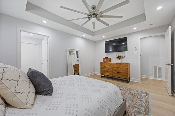 Bedroom, Interior, Recessed Lighting, Wood Texture Flooring
