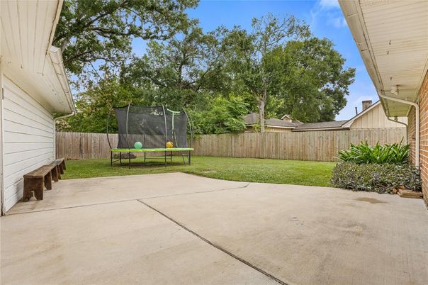 Backyard, Exterior, Playground