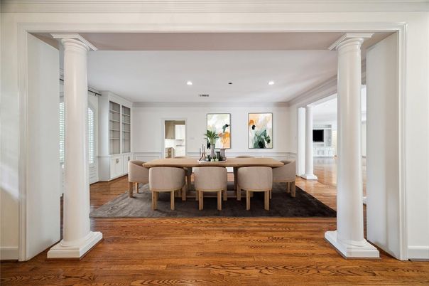 Dining room, Interior, Recessed Lighting, Wood Texture Flooring
