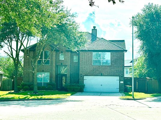 Attached, Exterior, Facade, Brick Facade, Brick Traditional