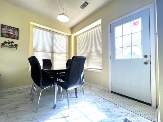 Dining room, Interior, Marble, Pendant Lights