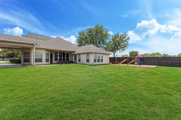 Backyard, Exterior, Playground