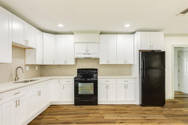 Interior, Kitchen, Recessed Lighting, Wood Texture Flooring