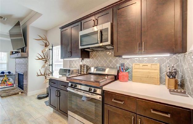 Interior, Kitchen, Stainless Steel Appliances, Wood Texture Flooring