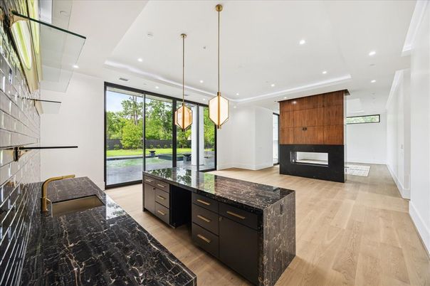 Interior, Pendant Lights, Recessed Lighting, Wood Texture Flooring