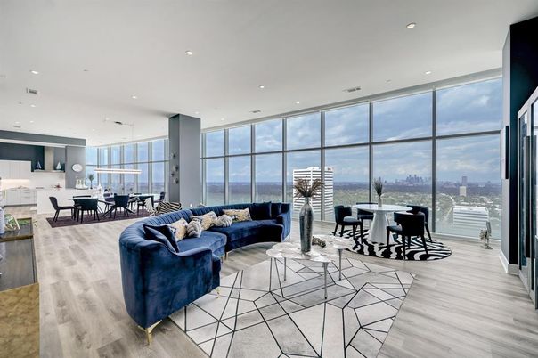 Dining room, Interior, Kitchen, Living room, Pendant Lights, Recessed Lighting, Water, Wood Texture Flooring
