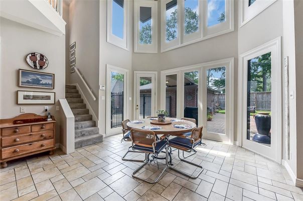 Dining room, Interior, Sun Room